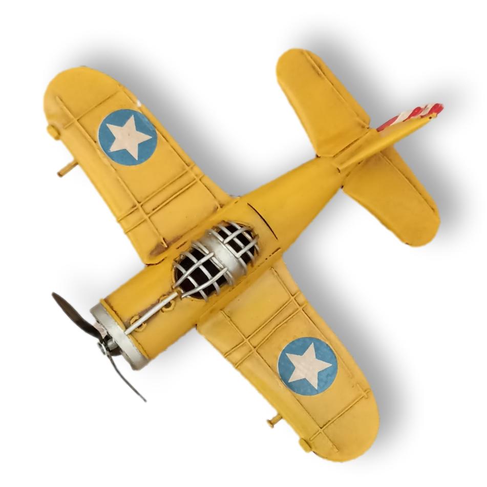 Avion Vintage en Chapa Modelo Militar