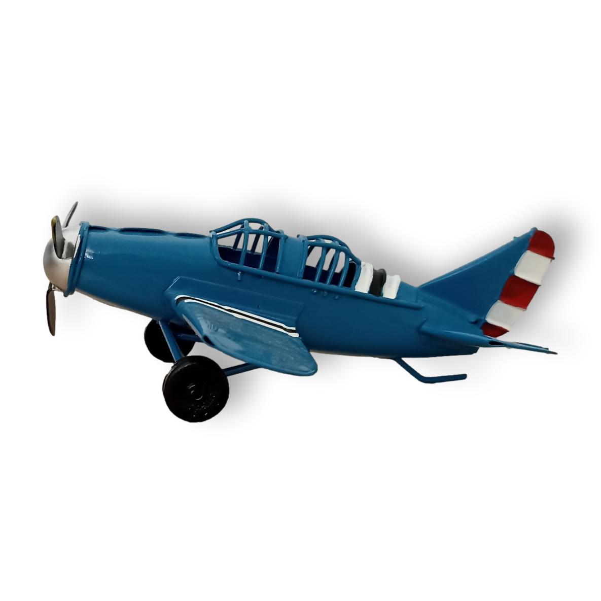 Avion Vintage en Chapa Modelo Militar
