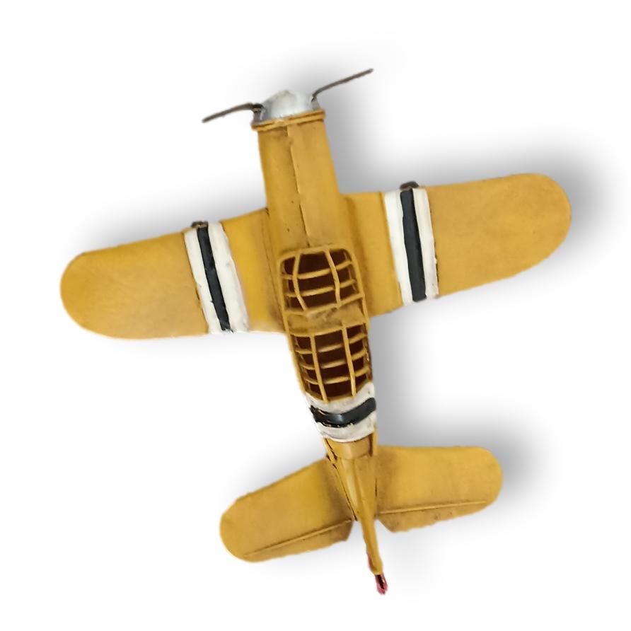 Avion Vintage en Chapa Modelo Militar