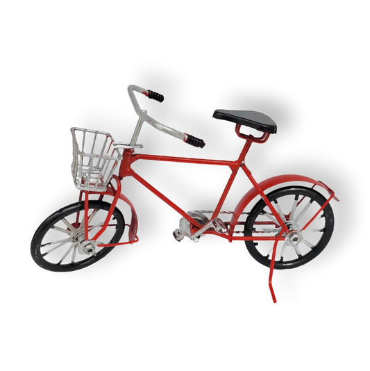 Pequeña Bicicleta en metal exclusiva