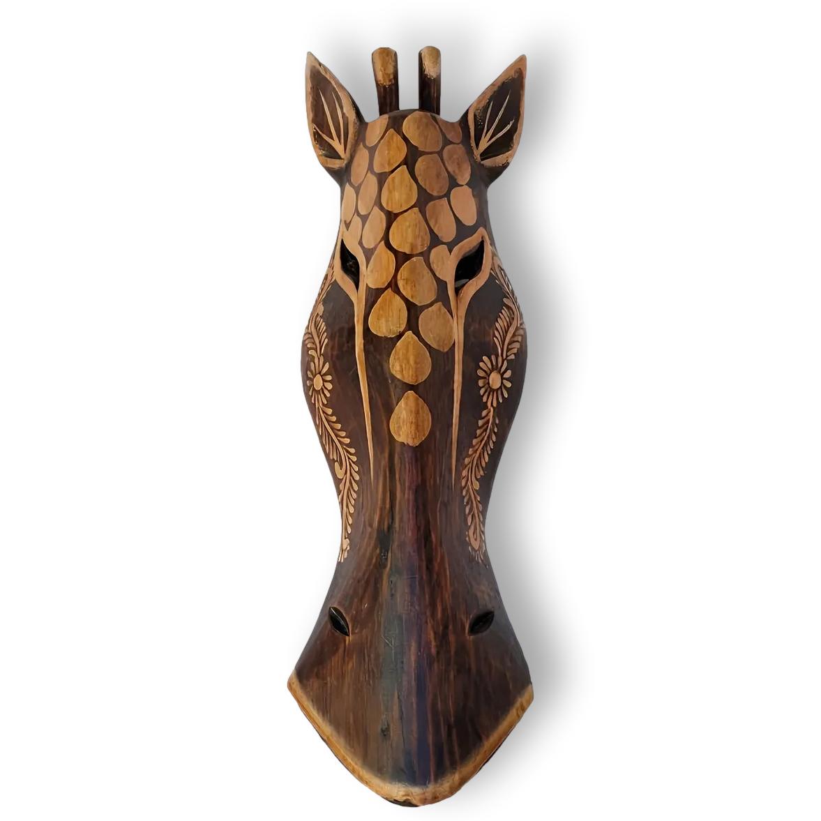 Máscara en madera tallada modelo Jirafa de 50cm.