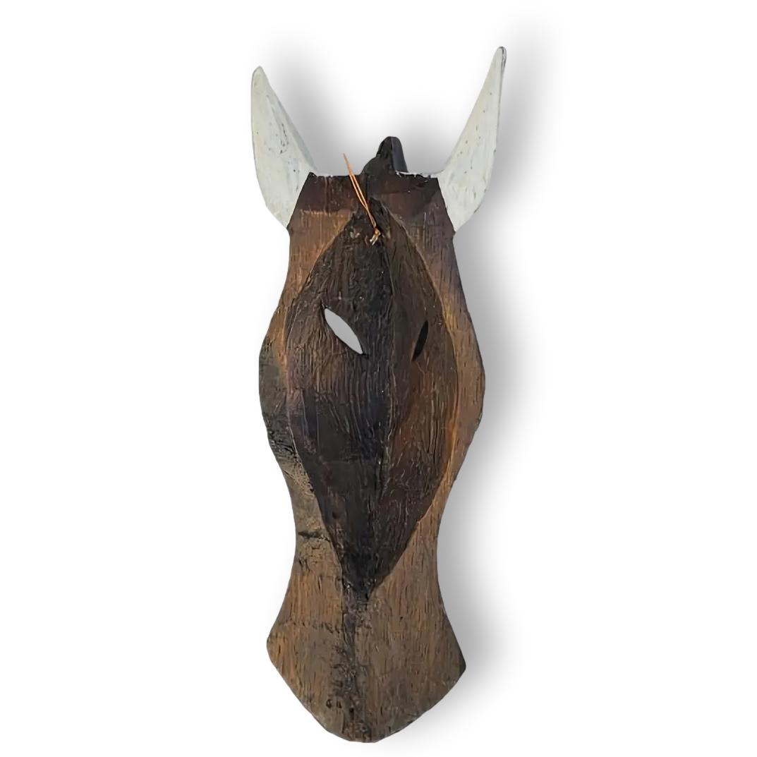 Máscara en madera tallada modelo Cebra de 50cm.
