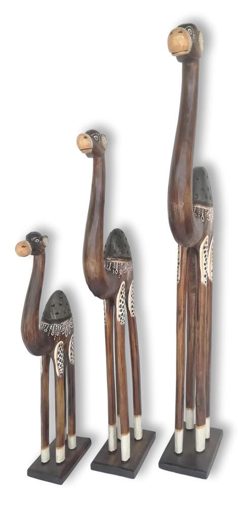 Trío de Camellos en madera de 1 metro