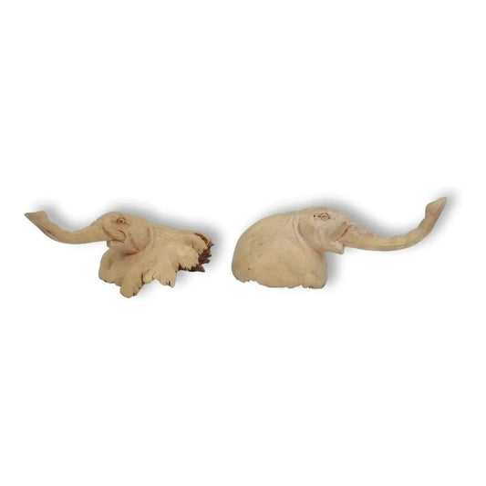 Pareja De Miniaturas Artesanales De Elefantes En Madera